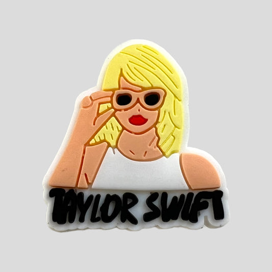 Taylor sunglasses | Taylor Swift